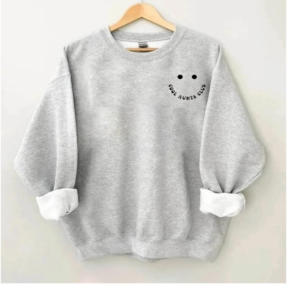 Cool Aunts Club Sweatshirt size M. New Without Tags! - Picture 2 of 5